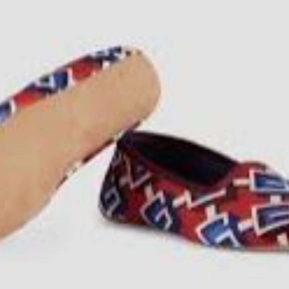 GUCCI Voyage Travel Satin Slippers in Red/Navy Blue Size US8/EURO38 w/ Dust Bag - Picture 8 of 11